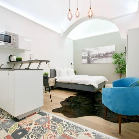 Standard Apartment By Hi5 - Nagysandor Street 布达佩斯 外观 照片